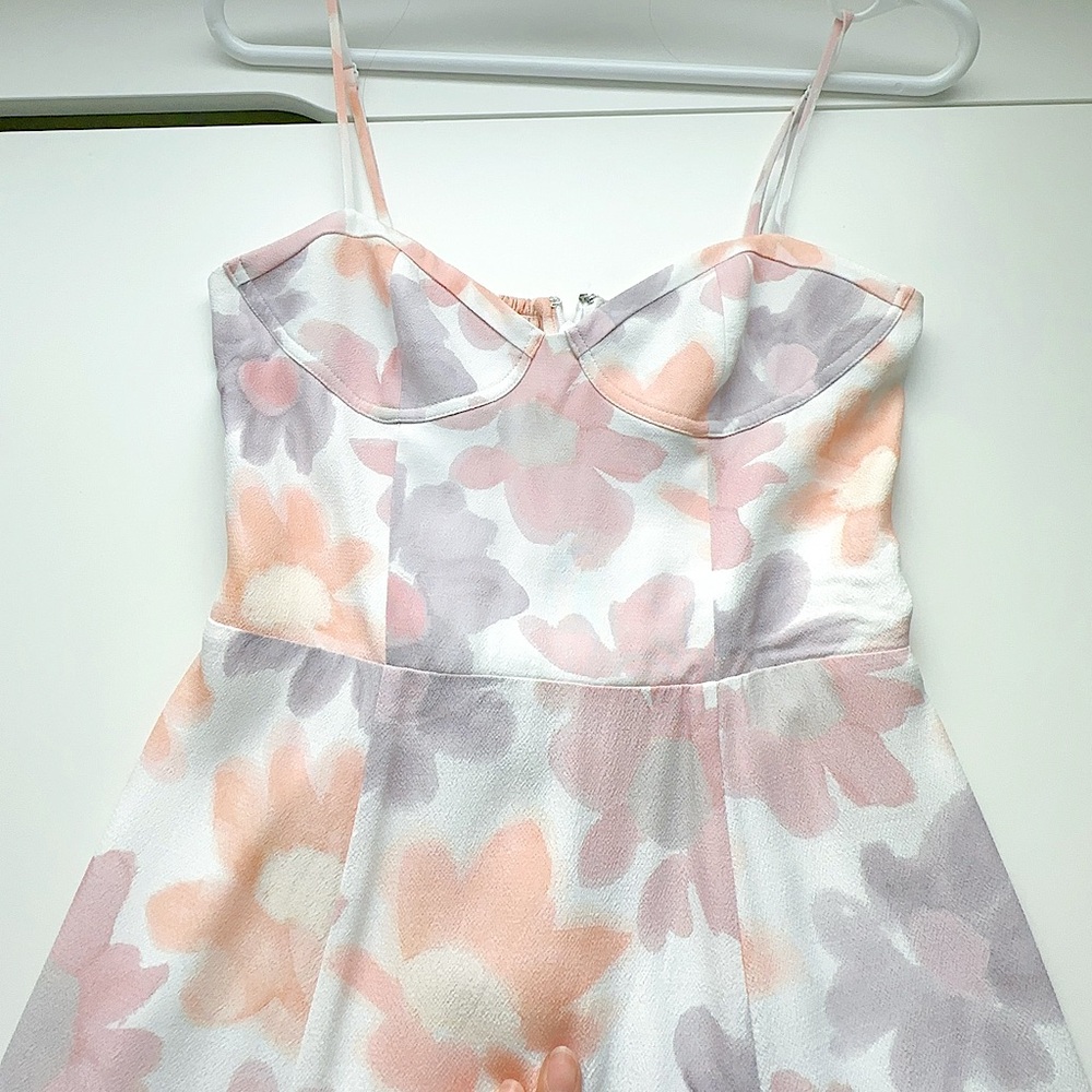BRAND NEW only tried on aritzia floral dress with slit